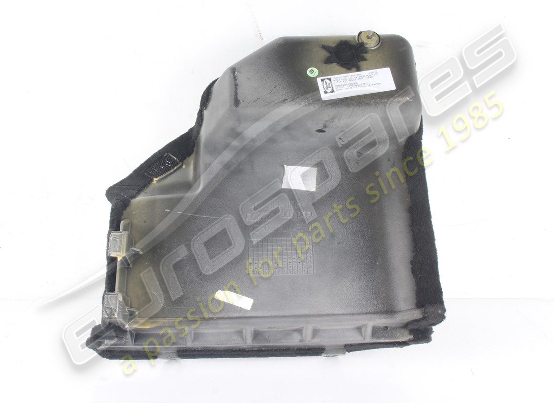 USED FERRARI RH SIDE PANEL. PART NUMBER 88117200 (4) used ferrari rh side panel. part number 88117200 (4)