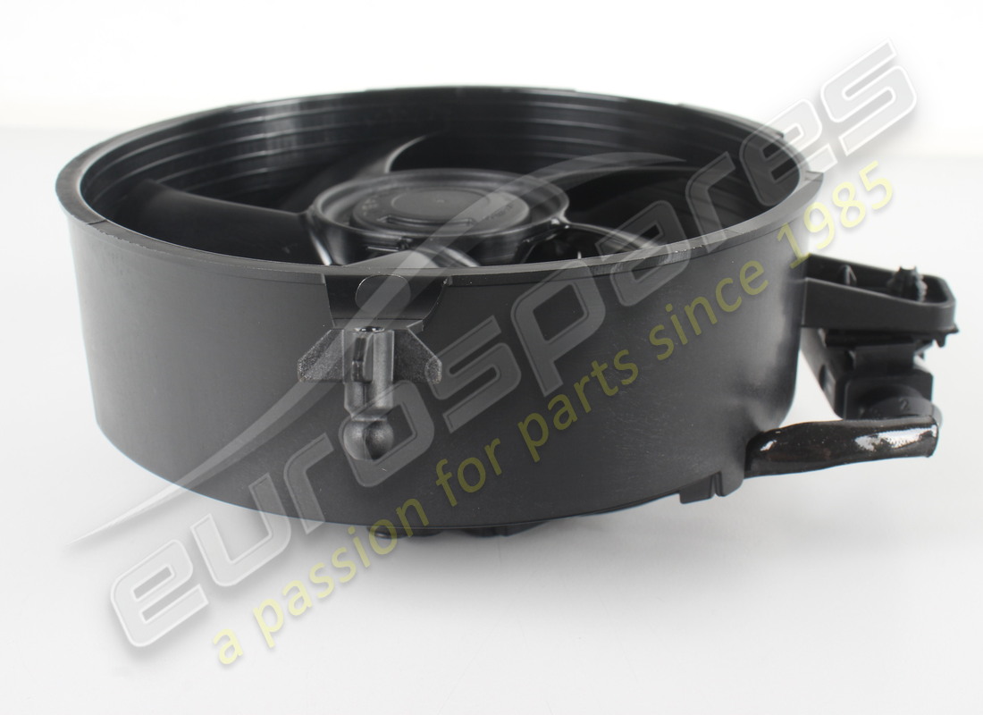 NEW PORSCHE FAN. PART NUMBER 992959133B (2) new porsche fan. part number 992959133b (2)