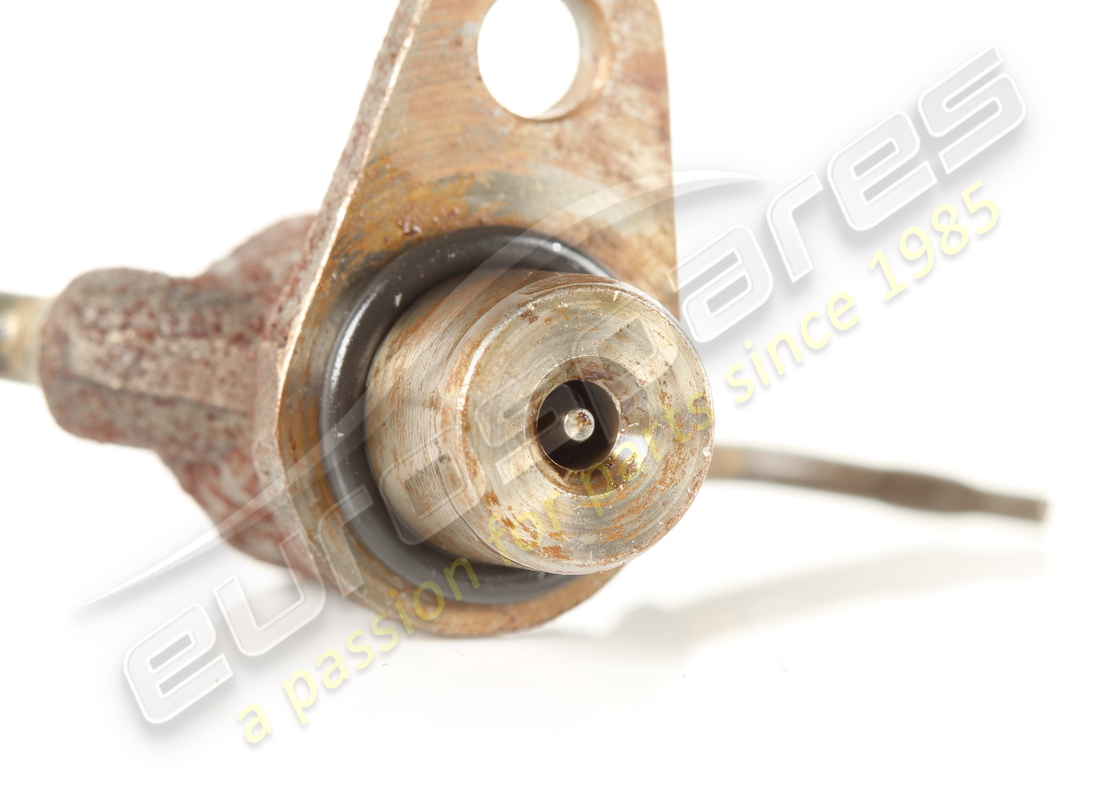 used ferrari pistons cooling nozzle.. part number 191973 (2)