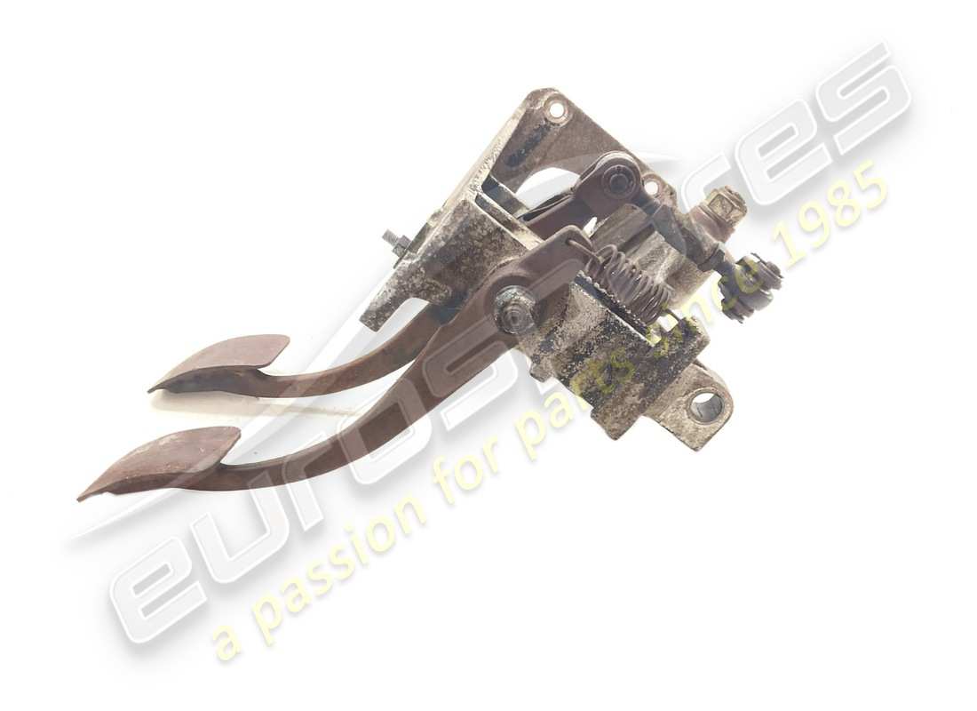 USED EUROSPARES FERRARI 246 RHD PEDAL BOX COMPLETE. PART NUMBER EAP1447619 (4) used eurospares ferrari 246 rhd pedal box complete. part number eap1447619 (4)