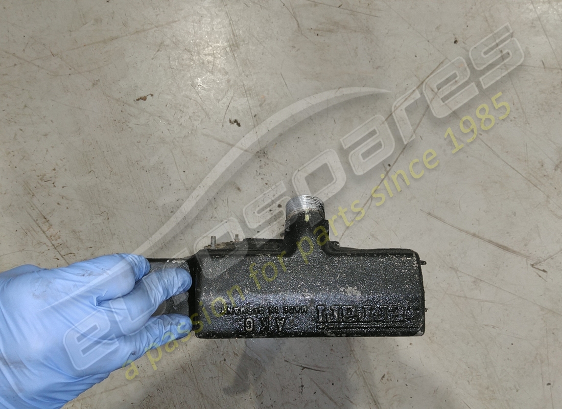 DAMAGED FERRARI OIL RADIATOR. PART NUMBER 164616 (3) damaged ferrari oil radiator. part number 164616 (3)