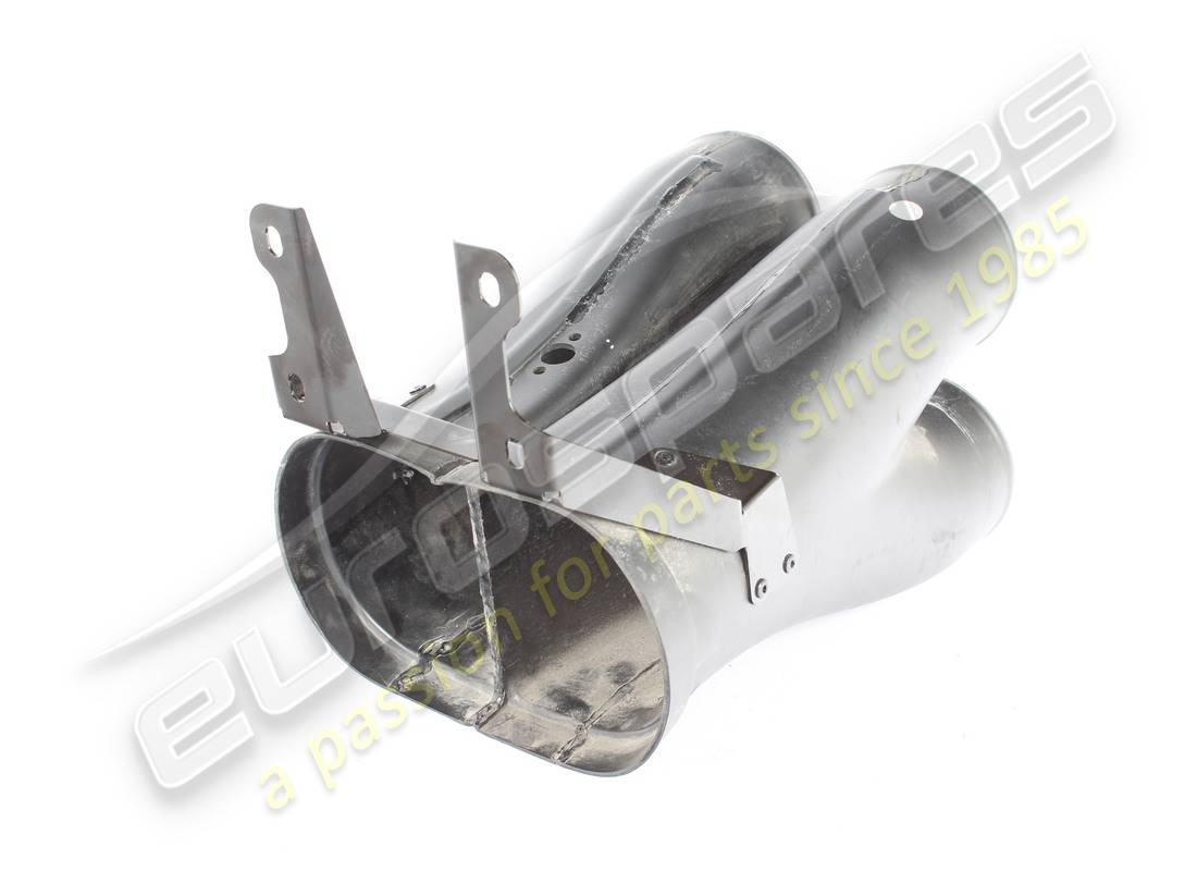 USED FERRARI COMPLETE CENTRE AIR INTAKE FOR. PART NUMBER 88547500 (2) used ferrari complete centre air intake for. part number 88547500 (2)