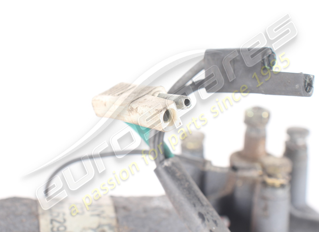 USED FERRARI HEADLIGHT LIFTING MOTOR. PART NUMBER 172534 (6) used ferrari headlight lifting motor. part number 172534 (6)