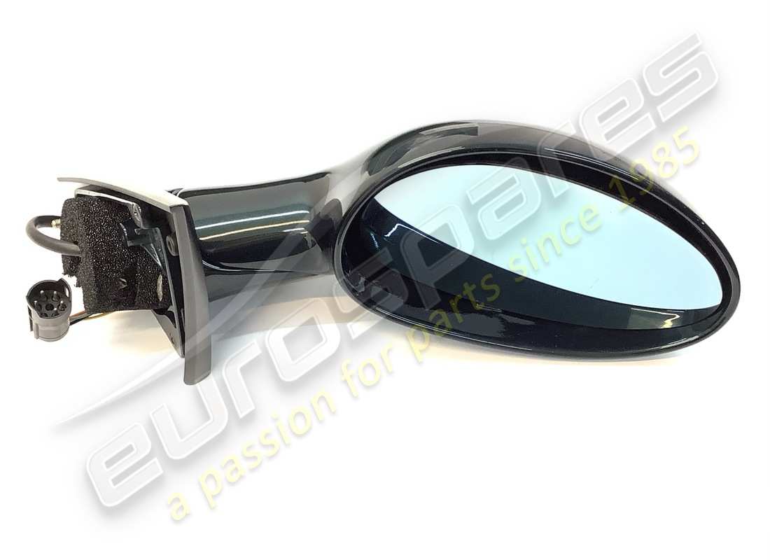 NEW (OTHER) FERRARI RH OUTER REAR VIEW MIRROR LHD PART NUMBER 64715210 (1) new (other) ferrari rh outer rear view mirror lhd part number 64715210 (1)