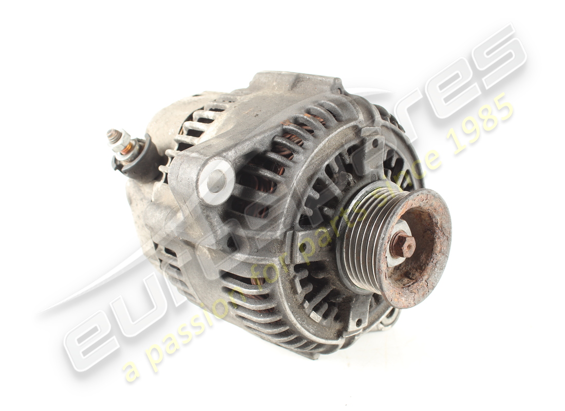 USED Maserati DENSO COMPLETE ALTERNATOR (L3BH) . PART NUMBER 578083500 (1)