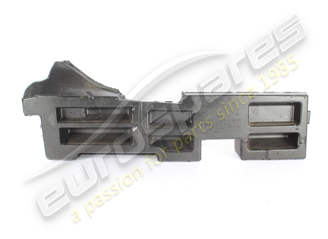 USED Maserati RH FENDER PAD . PART NUMBER 670156967 (1)