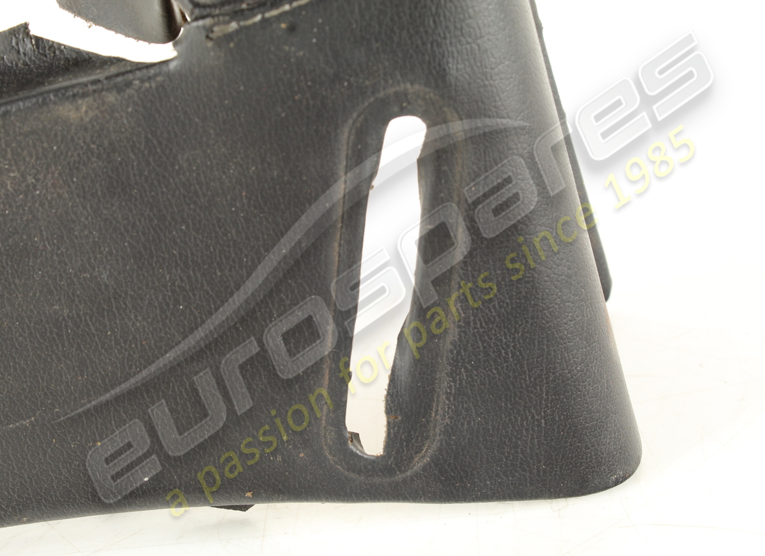 used ferrari lh moulding. part number 61183800 (1)