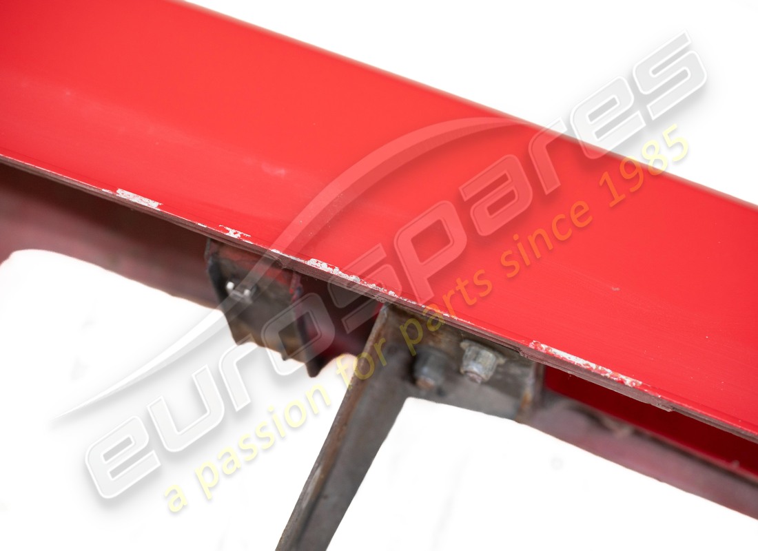 used ferrari 3.2 mondial front bumper. part number 61704610 (4)