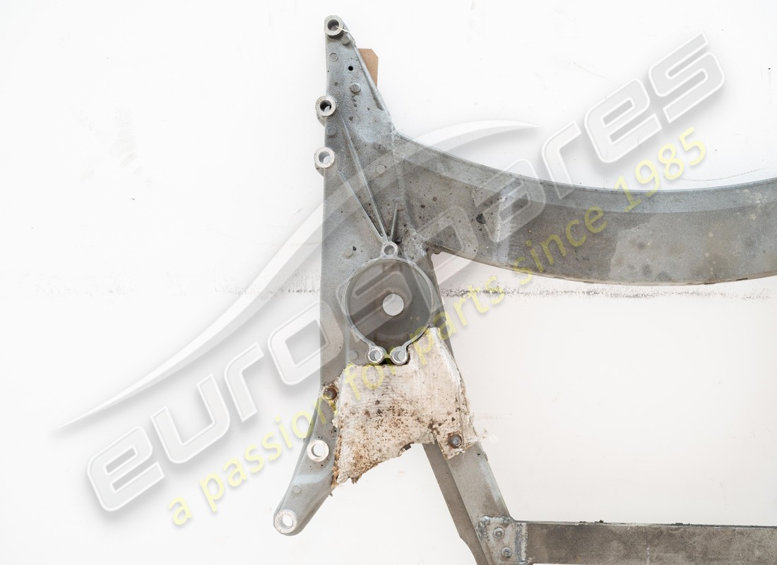 damaged ferrari engine subframe. part number 985265529 (3)