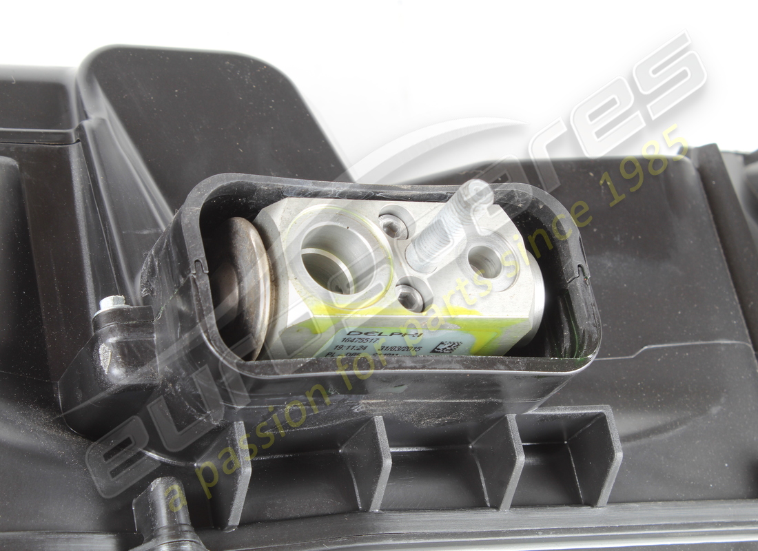 USED FERRARI COMPLETE AIR CONDITIONING UNIT. PART NUMBER 86962100 (5) used ferrari complete air conditioning unit. part number 86962100 (5)