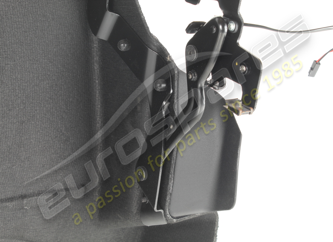 USED FERRARI SEPARATOR PANEL COMPLETE. PART NUMBER 86064400 (7) used ferrari separator panel complete. part number 86064400 (7)