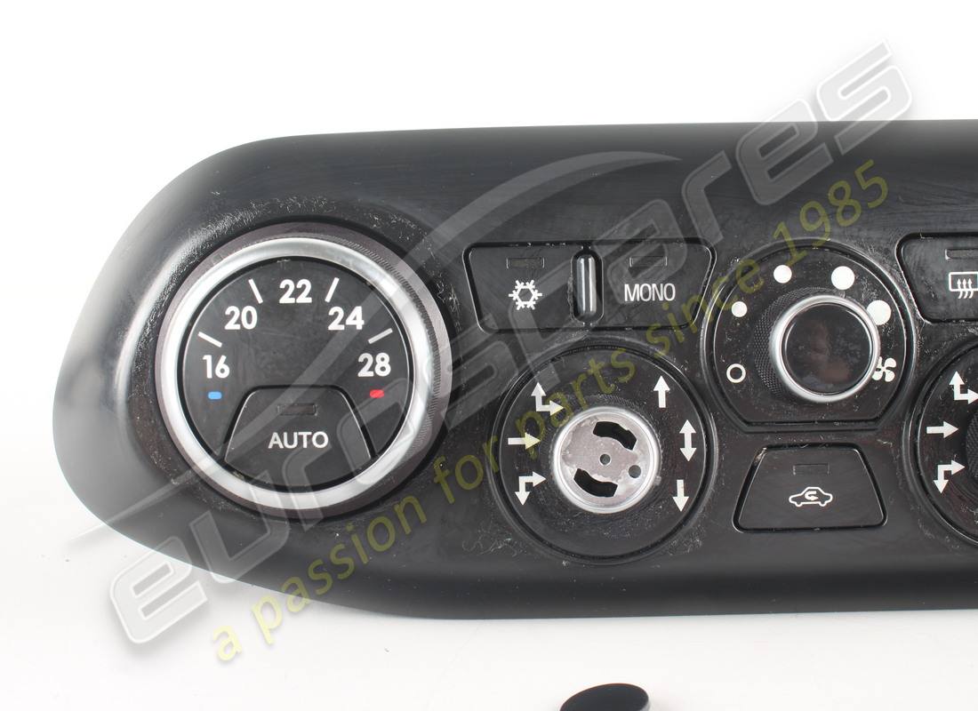 new (other) ferrari air conditioning control panel. part number 83830500 (3)