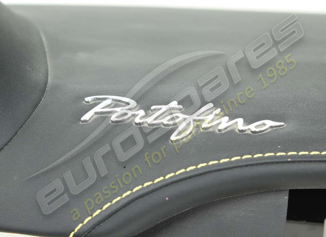 USED FERRARI RHD COMPLETE UPPER DASHBOARD. PART NUMBER 89391700 (3) used ferrari rhd complete upper dashboard. part number 89391700 (3)