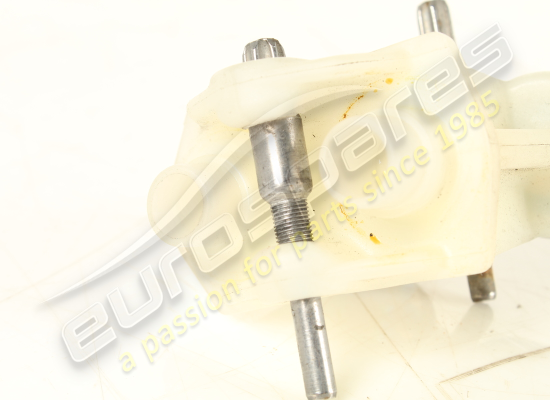 used ferrari adapter union. part number 241549 (4)