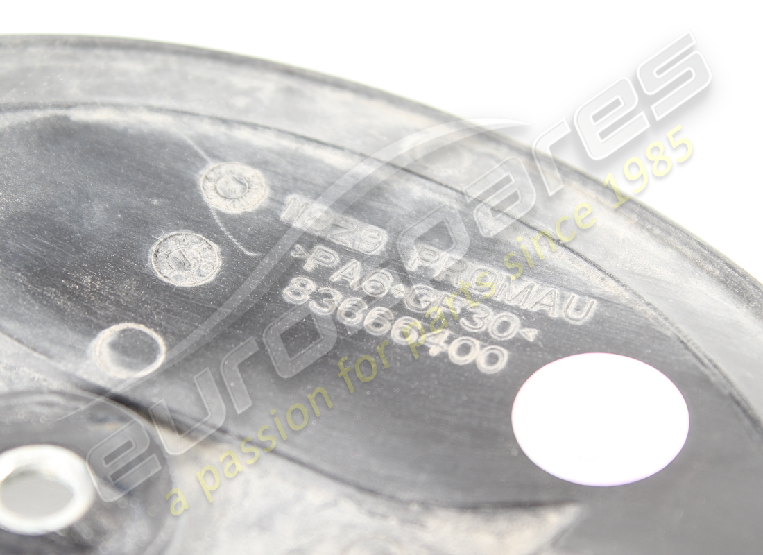 USED FERRARI INTERNAL COVER. PART NUMBER 83666400 (3) used ferrari internal cover. part number 83666400 (3)